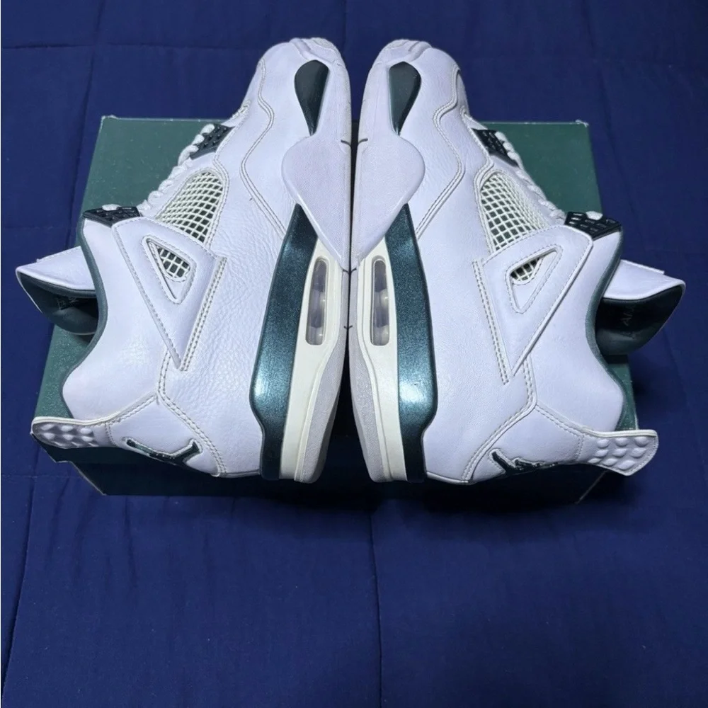 Jordan 4 Retro Oxidized Green 2024 Size 10